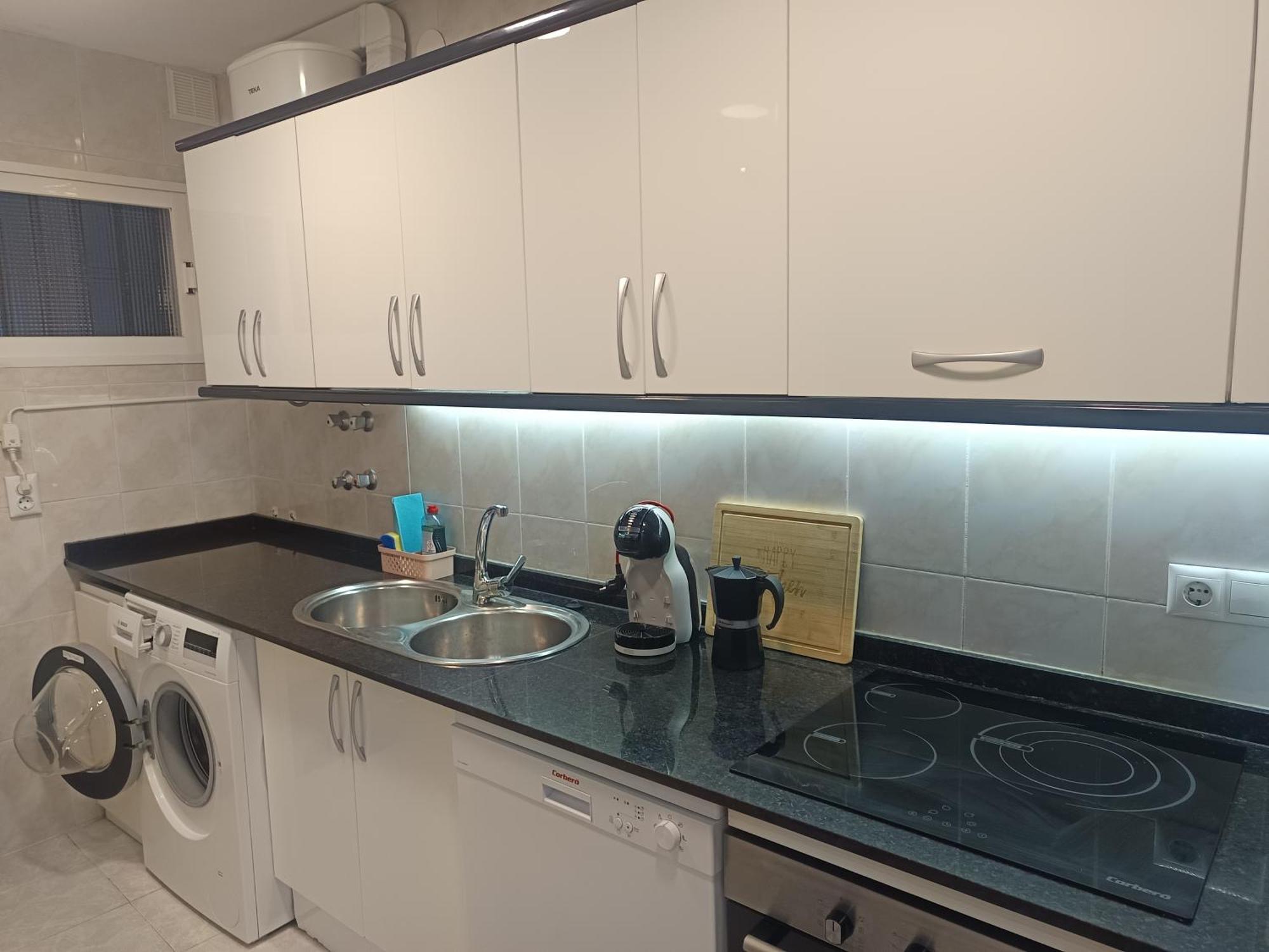 Delfin Apartment *